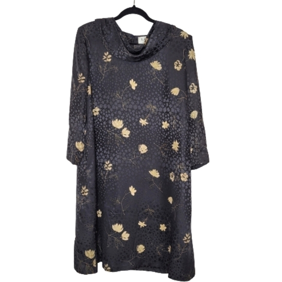 Saks Fifth Avenue Dresses & Skirts - LIHLI Saks Fifth Black Silk Floral Dress